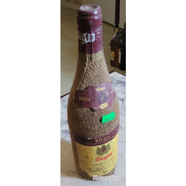 RARE: Vends Vielle Bouteille de Vin Originale SIGLO AGE Reserva (RIOJA 1973) (ESPAGNE)