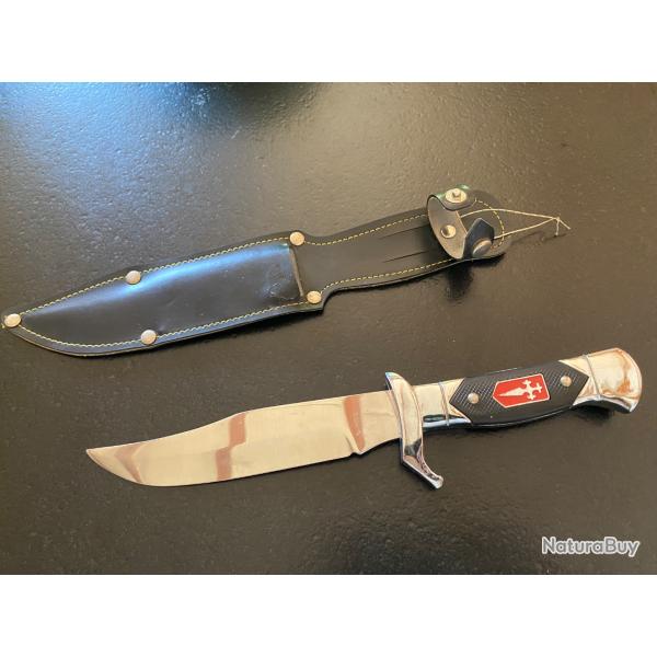 Couteau des Scouts espagnols