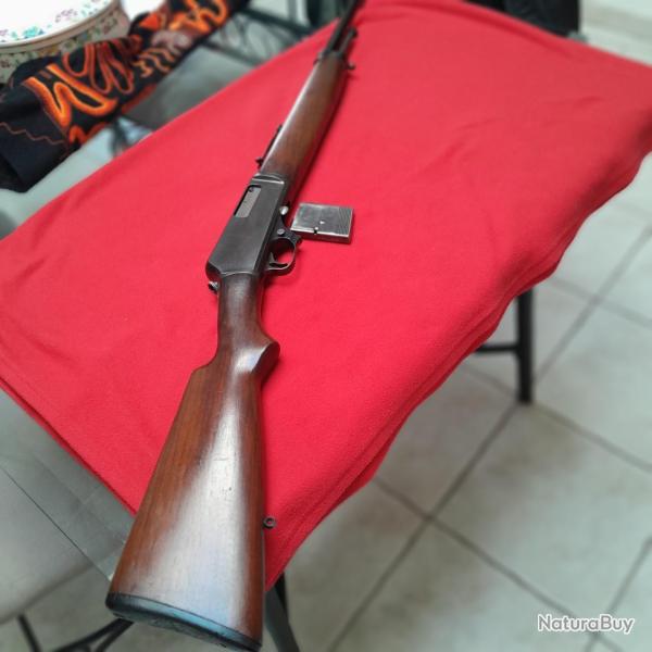 Carabine  WINCHESTER Mod�le 1907  Calibre 351 SL cat�gorie B