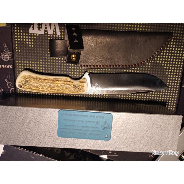 Couteau de chasse Montlahuc.