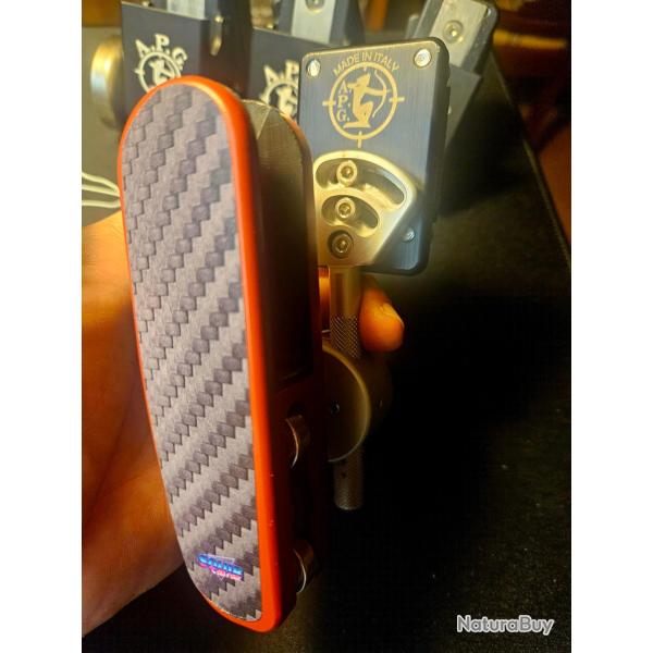 Ensemble APG Holster et 3 portes chargeurs + Magnet Beretta 92x