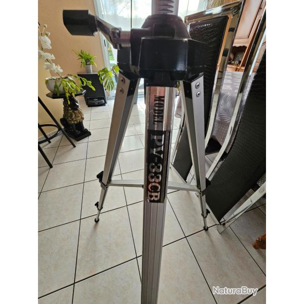 Trpied vintage en alu pour Longue Vue Tir Sportif ou appareil photo