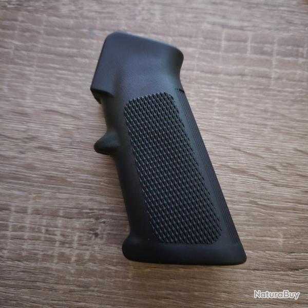 Poignee pistolet smith et wesson mp15 sport 2