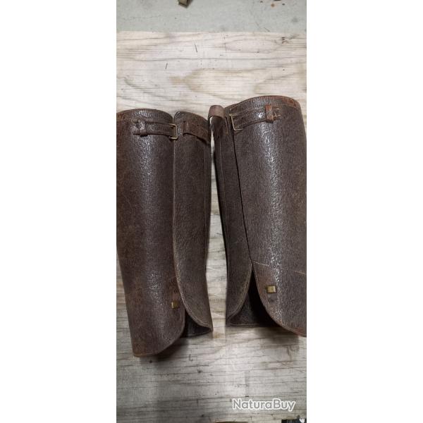 ancienne paire de gutres