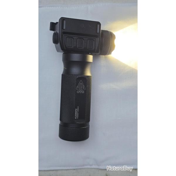 Lampe - poign�e tactique picatinny
