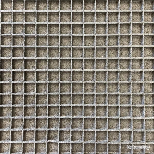 TAPIS QUADRILLE SOUS CAGE PR APPELANTS - HV DVPT