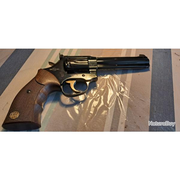 MR73 sport 5 pouces 1/4