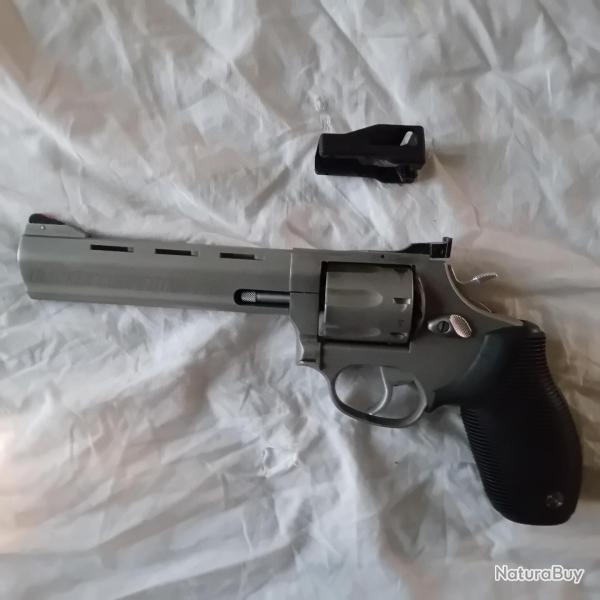 REVOLVER TAURUS MOD 627 TRACKER COMPETITION PRO 357 MAG 6"