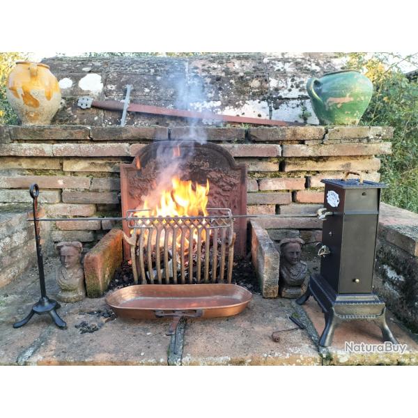 TOURNEBROCHE DE CHEMINEE MECANIQUE LE CAPUCIN