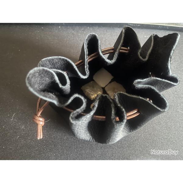 Bourse de 5 Silex pour mousquet/gros pistolet Davide Pedersoli