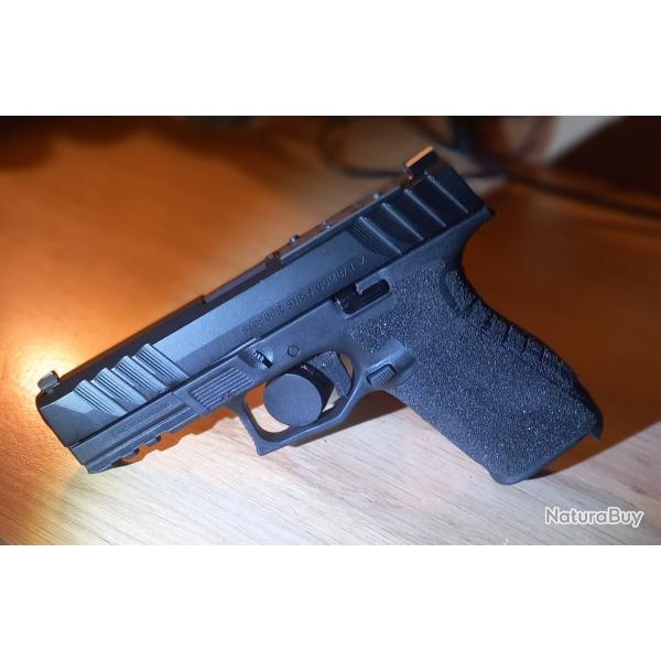 STOEGER STR9 Combat X, 3 chargeurs ETAT NEUF ! (trs peu tir) / Equip pour recevoir un Pt ROUGE