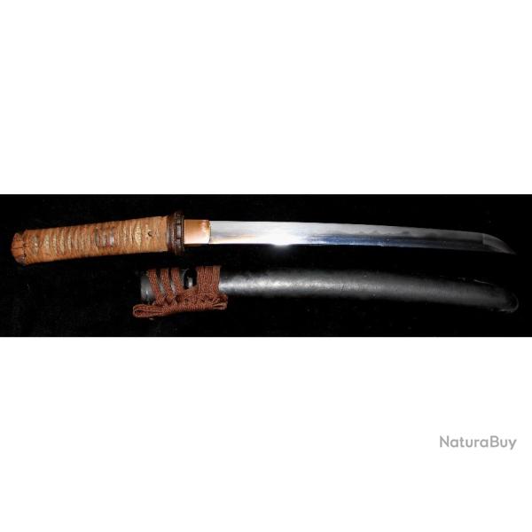 Ancien Wakizashi  poque Edo en monture Satsuma .