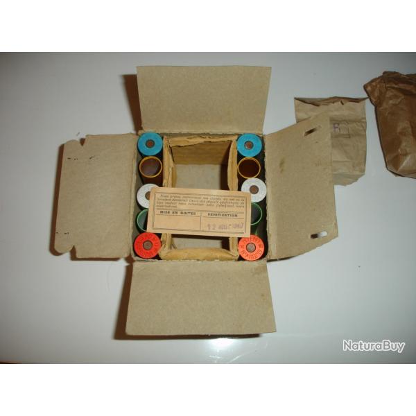 Boite de 10 tuis cal 16 en aluminium date 1947