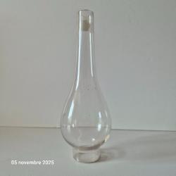 Verre ancien pour lampe à pétrole , grand modèle,