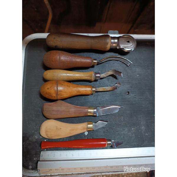 Lot outils cordonnier coutelier travail du cuir couperet tranchet roulette bisauteur