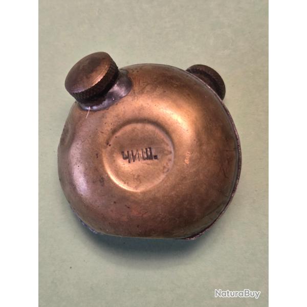 Huillier militaire Urss Mosin Nagant  marquages russe,en laiton a deux compartiments ,