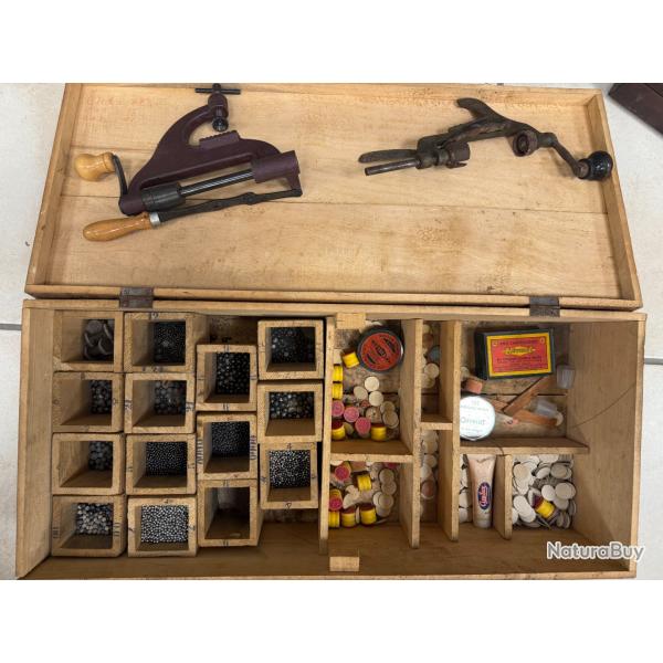 ANCIEN KIT DE RECHARGEMENT CAL12 ET QUELQUES ACCESSOIRE DIVERS SORTIE DE GRENIER