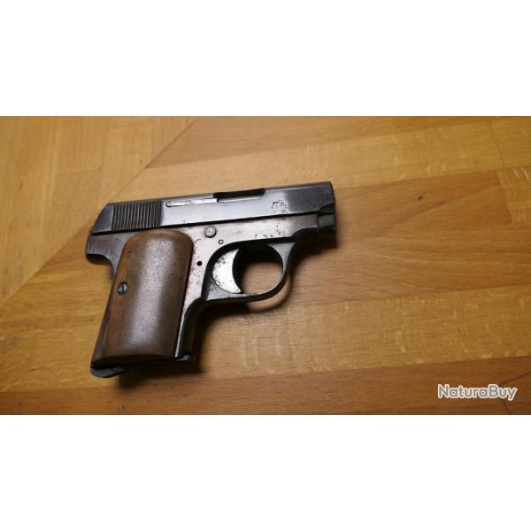 PISTOLET UNIQUE model 10  CAL 6.35  MISE A PRIX 1 EUROS SANS PRIX DE RESERVE