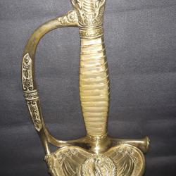 Epee d officier Monarchie de juillet ornè du coq et de six drapeaux