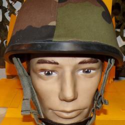 CASQUE MILITAIRE LOURD MODELE F1 DE L'ARMEE FRANCAISE DE 1988  , FABRICATION FRANCAISE  DUNOIS  A