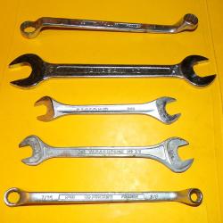 LOT DE CLES POUR VEHICULE AVEC PAN U.S POUR JEEP, DODGE , GMC etc ..... , FABRICATION FRANCAISE FACO