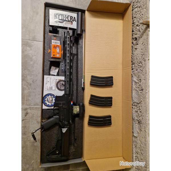 Cyma SR16 14.5 inch Standard Version noir avec Kythera