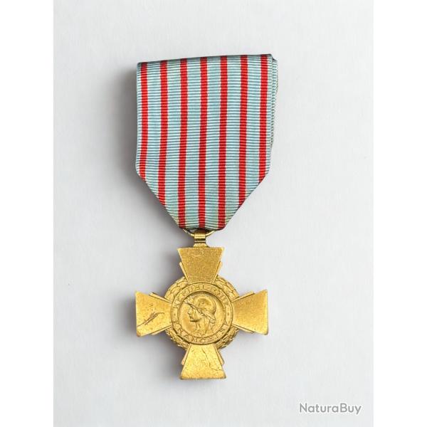 (15.016) Croix du combattant