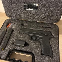 TAURUS TH9 9x19 mm neuf seulement 200 cartouches