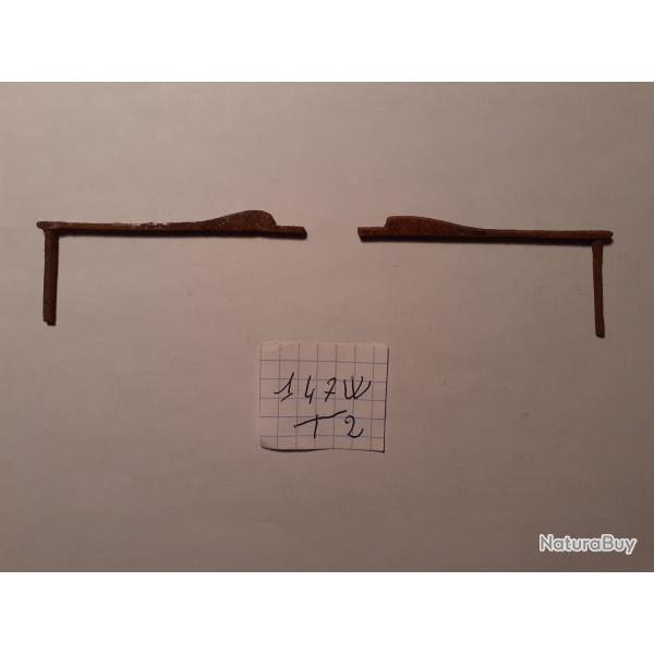 2 ressorts de grenadire  rouills  ,peut tre gras chassepot  voir