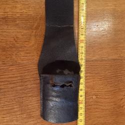 Gousset porte-fourreau pour glaive 1831