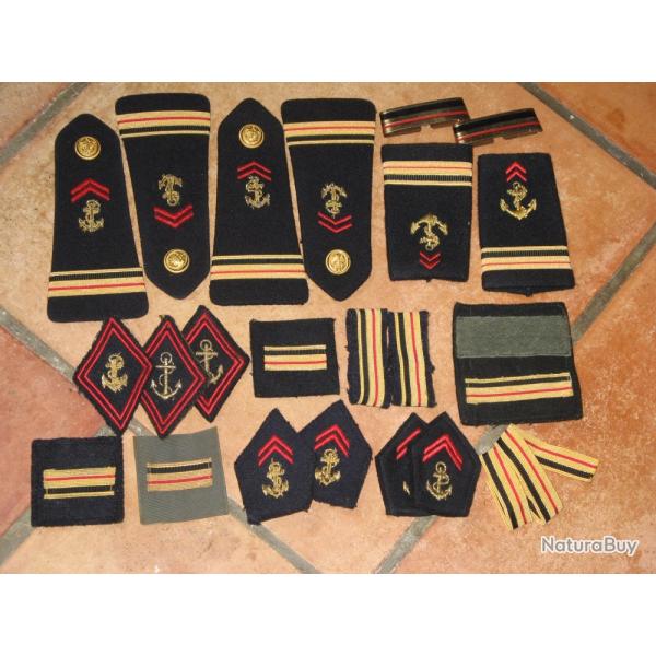 Lot de galons et insignes de major des Troupes de Marine.
