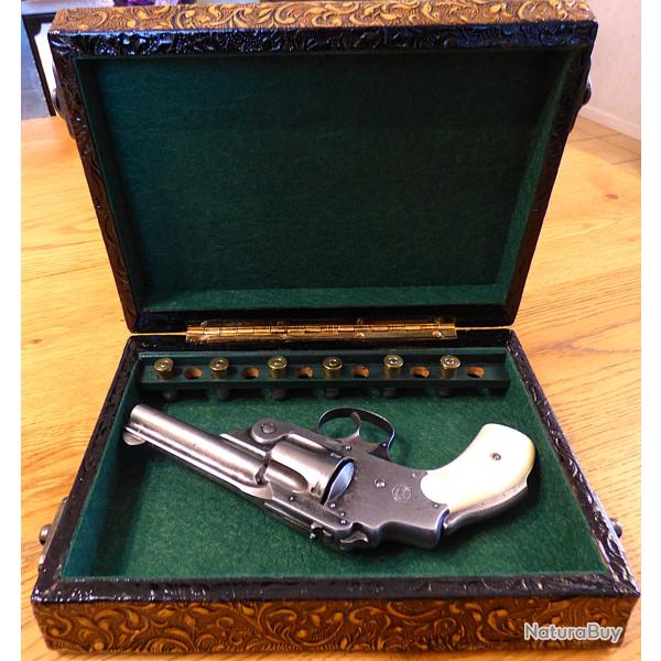 TRES BEAU COFFRET D'OCCASION TB.ETAT POUR REVOLVER CAL: 38//9mm auto// 380 bull-dog + RAMPE 12 TROUS