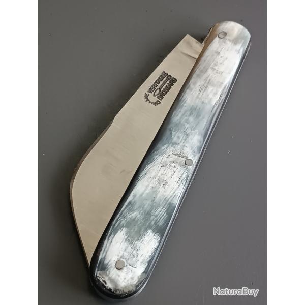 ANCIEN COUTEAU, V�RITABLE BROSSARD, THIERS, XX�me, manche en CORNE.