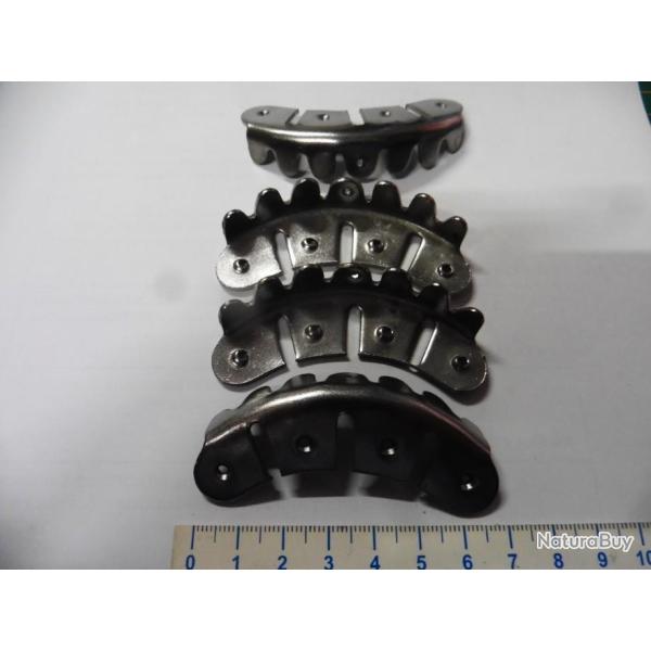 Lot de 4 Anciens fers  chaussures / Brodequins - L'ECONOMIQUE Toulouse N 76