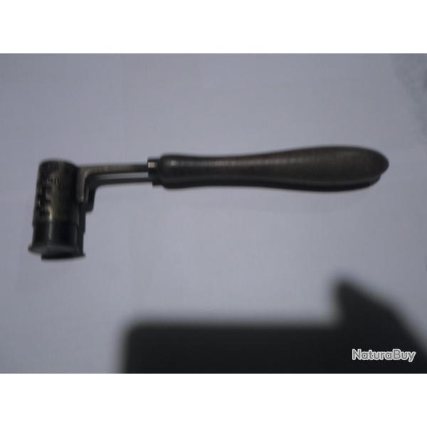 ANCIENNE DOSETTE POUR POUDRE