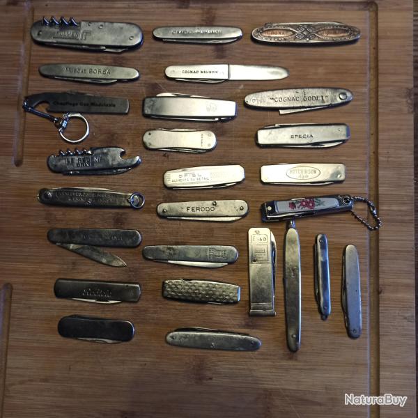 Lot indissociable de 26 petits couteaux pliants divers publicitaires voir photos
