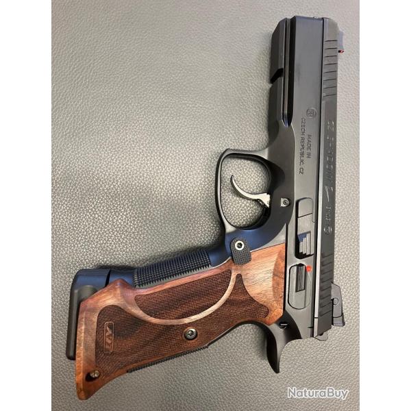 CZ SHADOW 2 9x19 Poigne NILL GRIFE noyer + celle d'origine