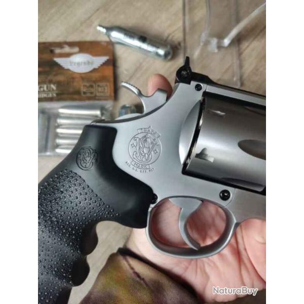 Revolver 4.5mm (A PLOMBS ) + 10 douilles  SMITH & WESSON 629 COMPETITOR 6" FULL METAL CO2