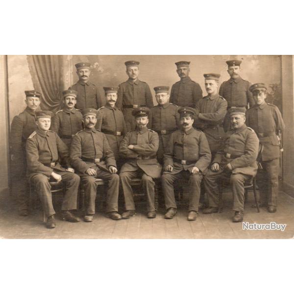 CPA -Photo - Un Groupe Soldats Allemands - N�4322