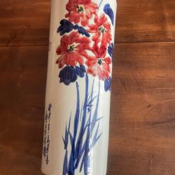 vase rouleau chinois en porcelaine