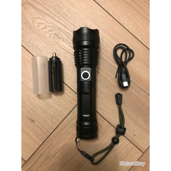 Lampe tactique led ultra puissante