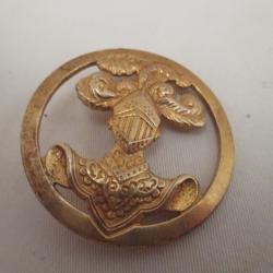 un insigne de beret  cavalerie - blindé