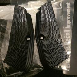 Plaquettes longues CZ 75 SP01 / TS noires (neuve jamais montées)