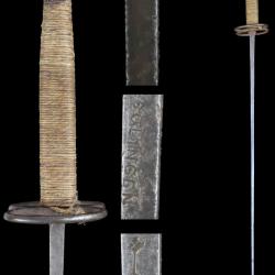 N81 - Fleuret XVIIIe cass&eacute;