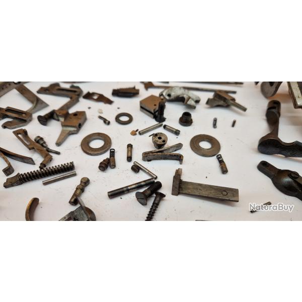Lot de pices pour fusil MIROKU superpos  calibre 12/70