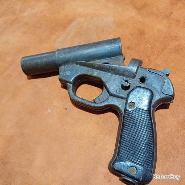 Pistolet signal lance fuse allemand de la seconde guerre mondiale, LP 42 plaquettes baklite