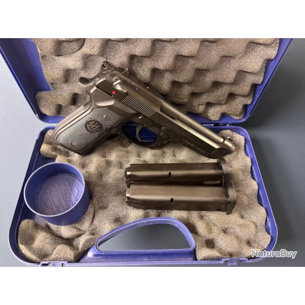 Pistolet BERETTA 92FS calibre 9x19