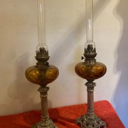 Paire de lampes à pétrole 19 E.