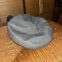 Casquette (béret) rayé