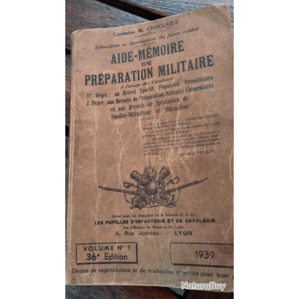 Livre prparation militaire de 1939 . Collection .